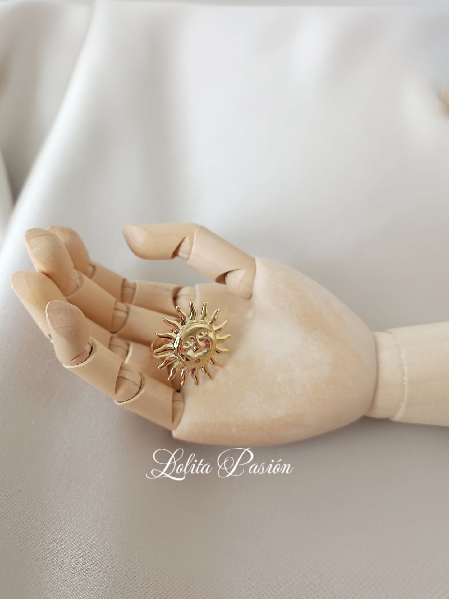 Anillo sol ajustable