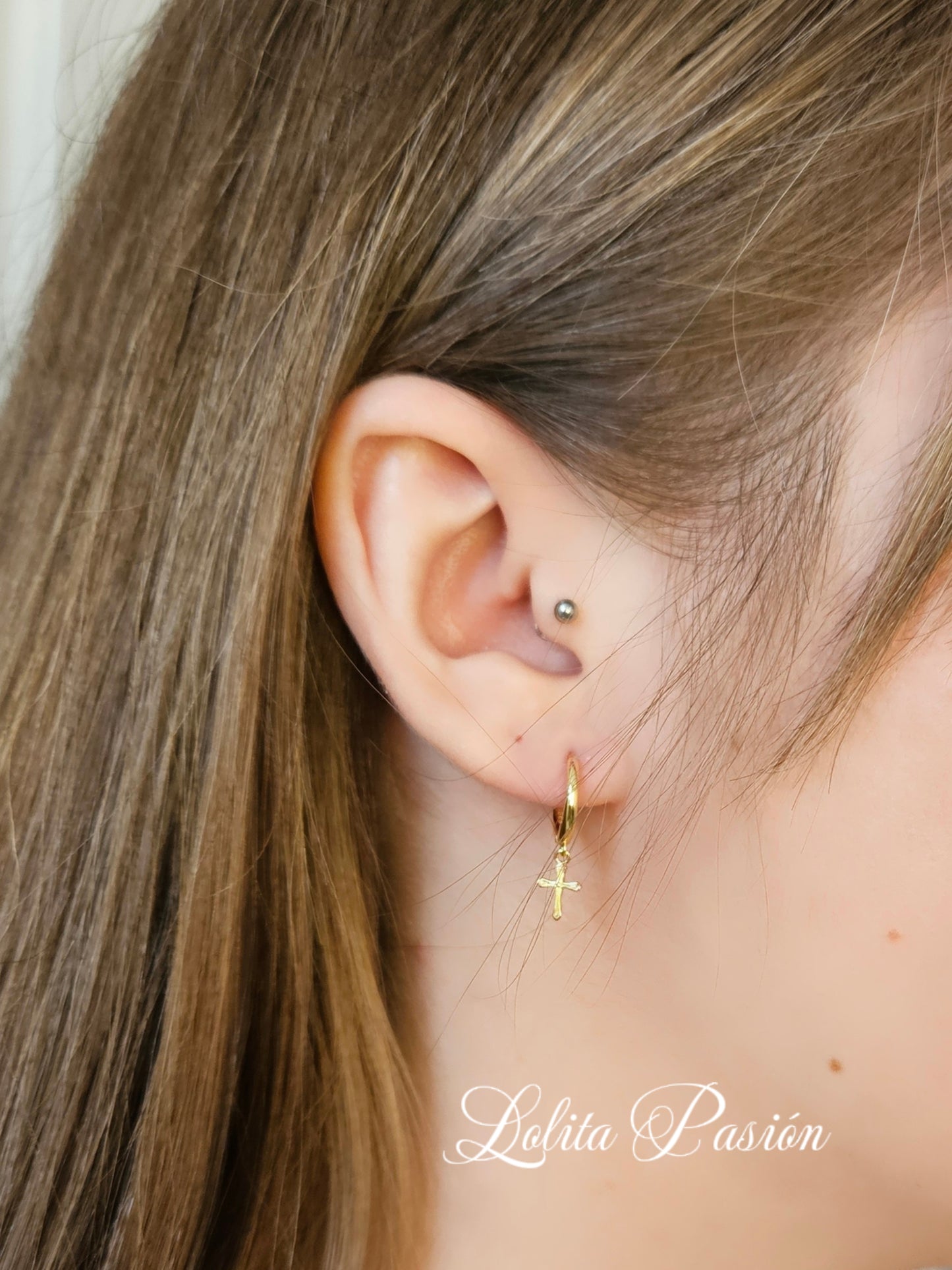 Pendientes cruz aro dorado
