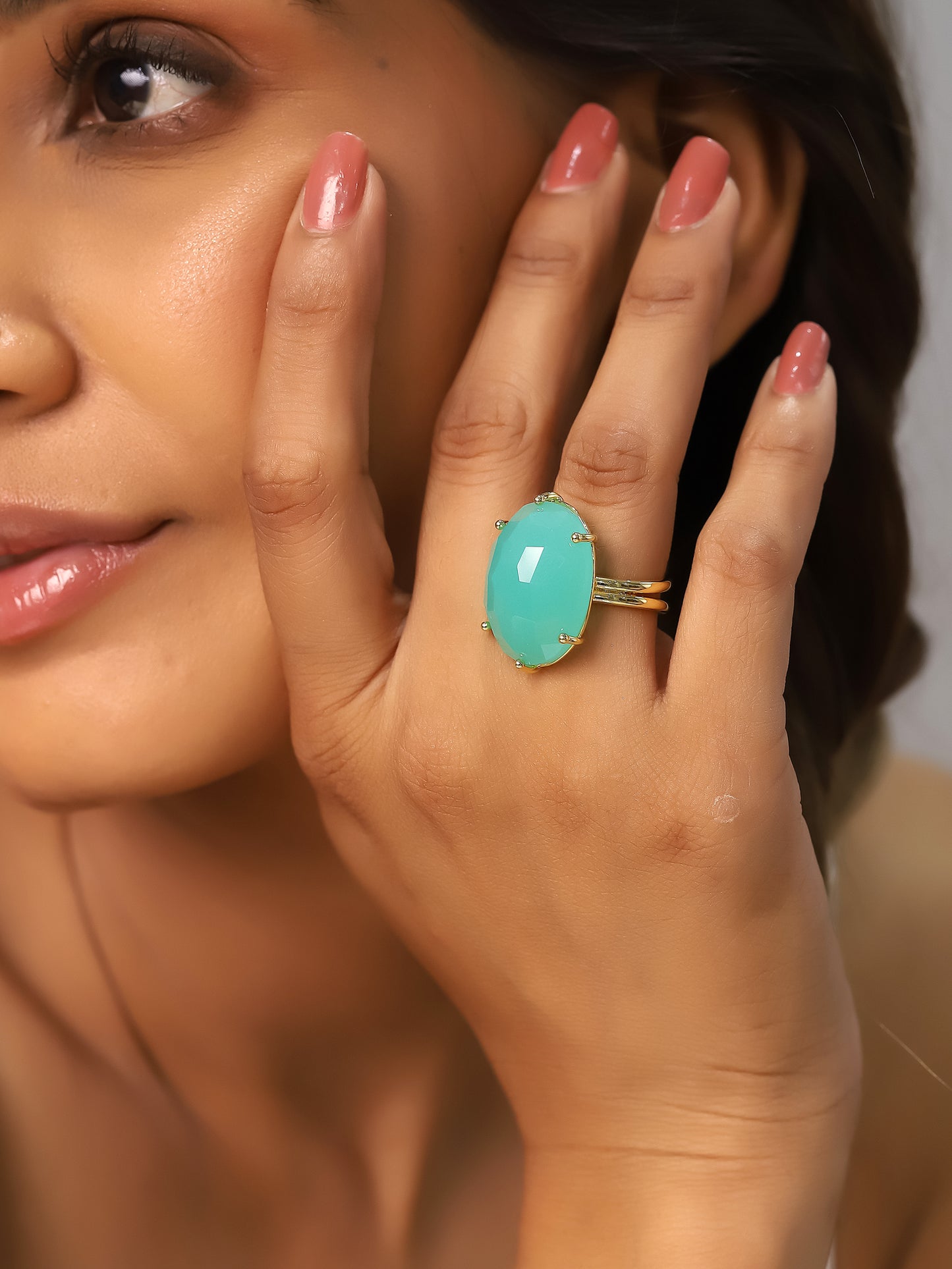 Anillo bronce calcedonia verde bañado en Oro 18k, ajustable