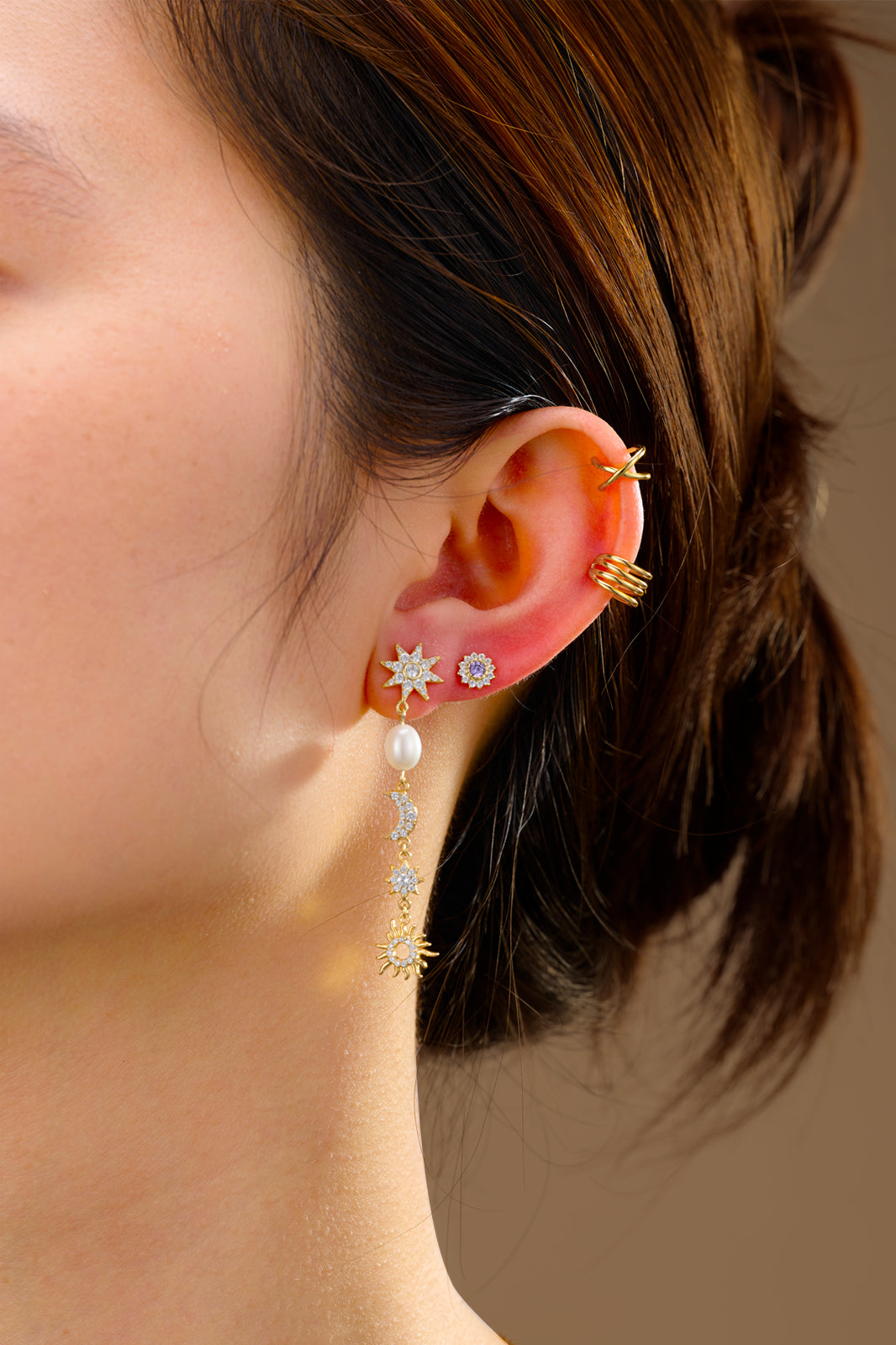 PENDIENTES UNIVERSO DORADOS