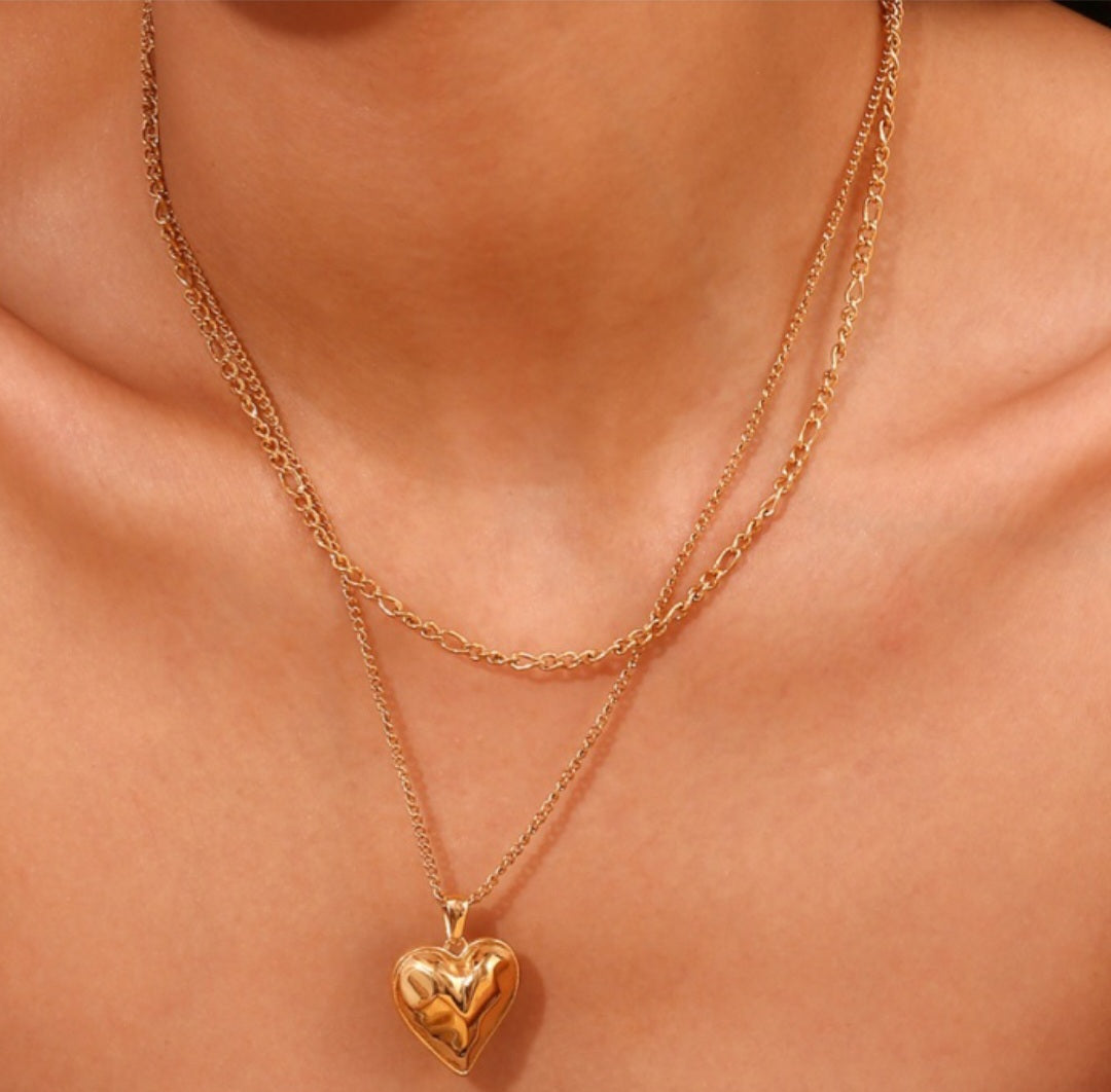 collar corazón dorado