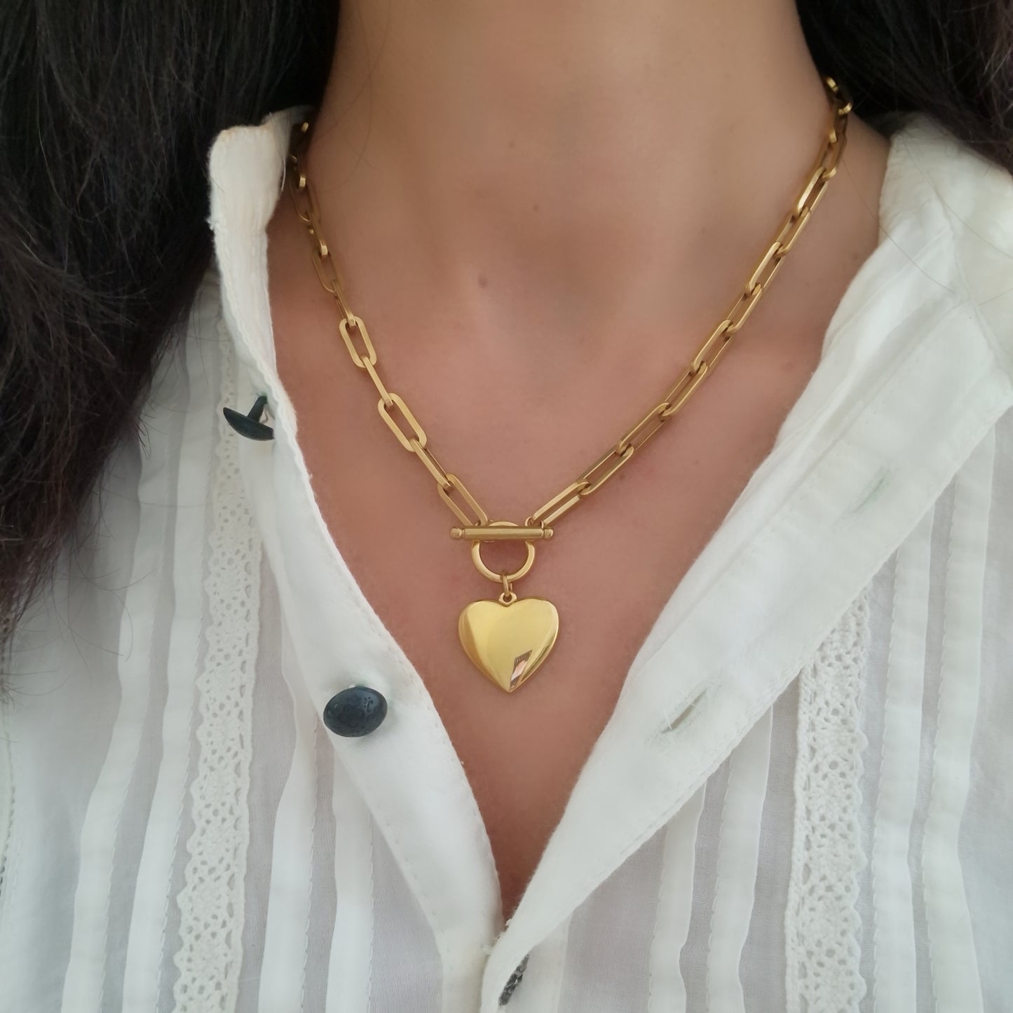 Collar corazón dorado