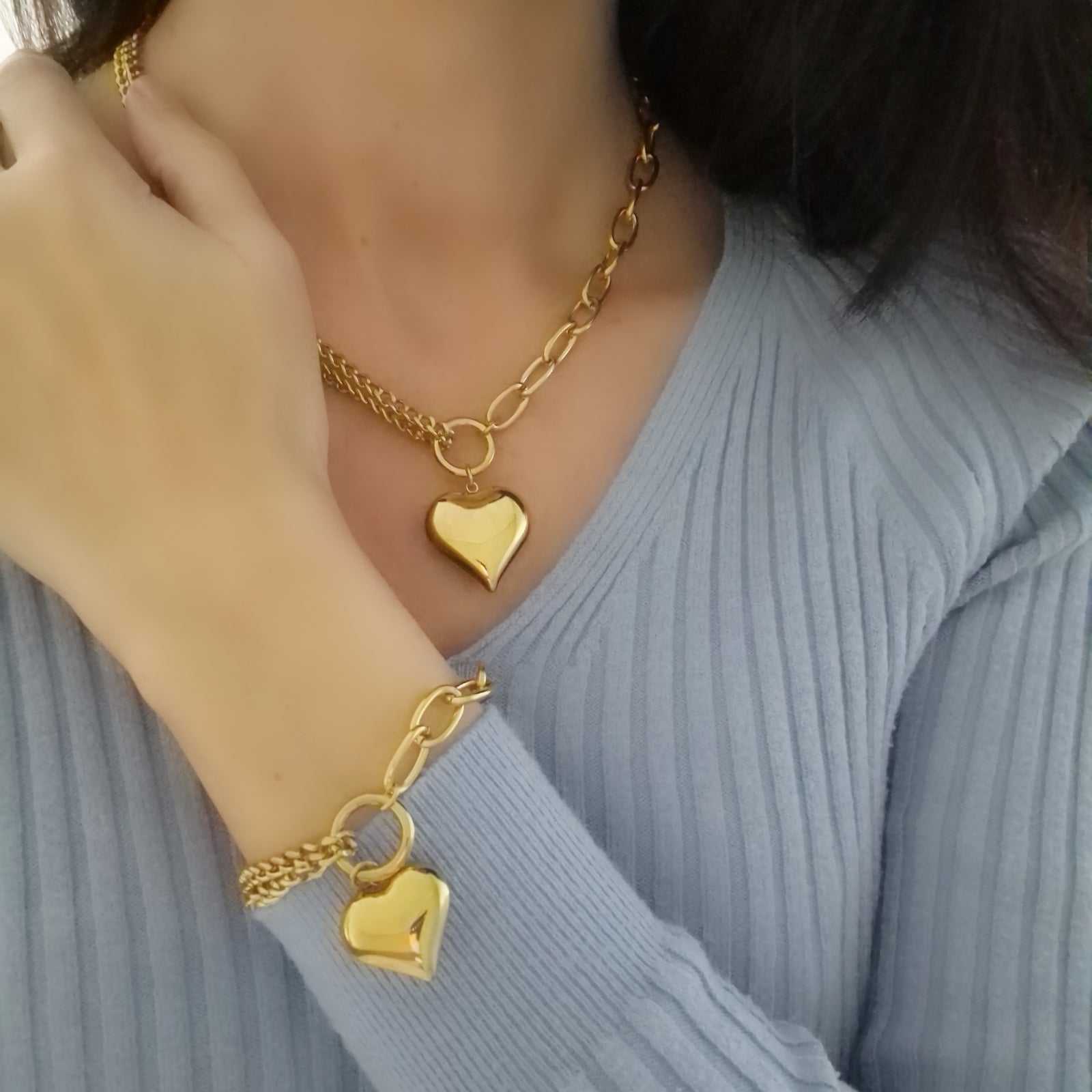 Pulsera corazón dorado