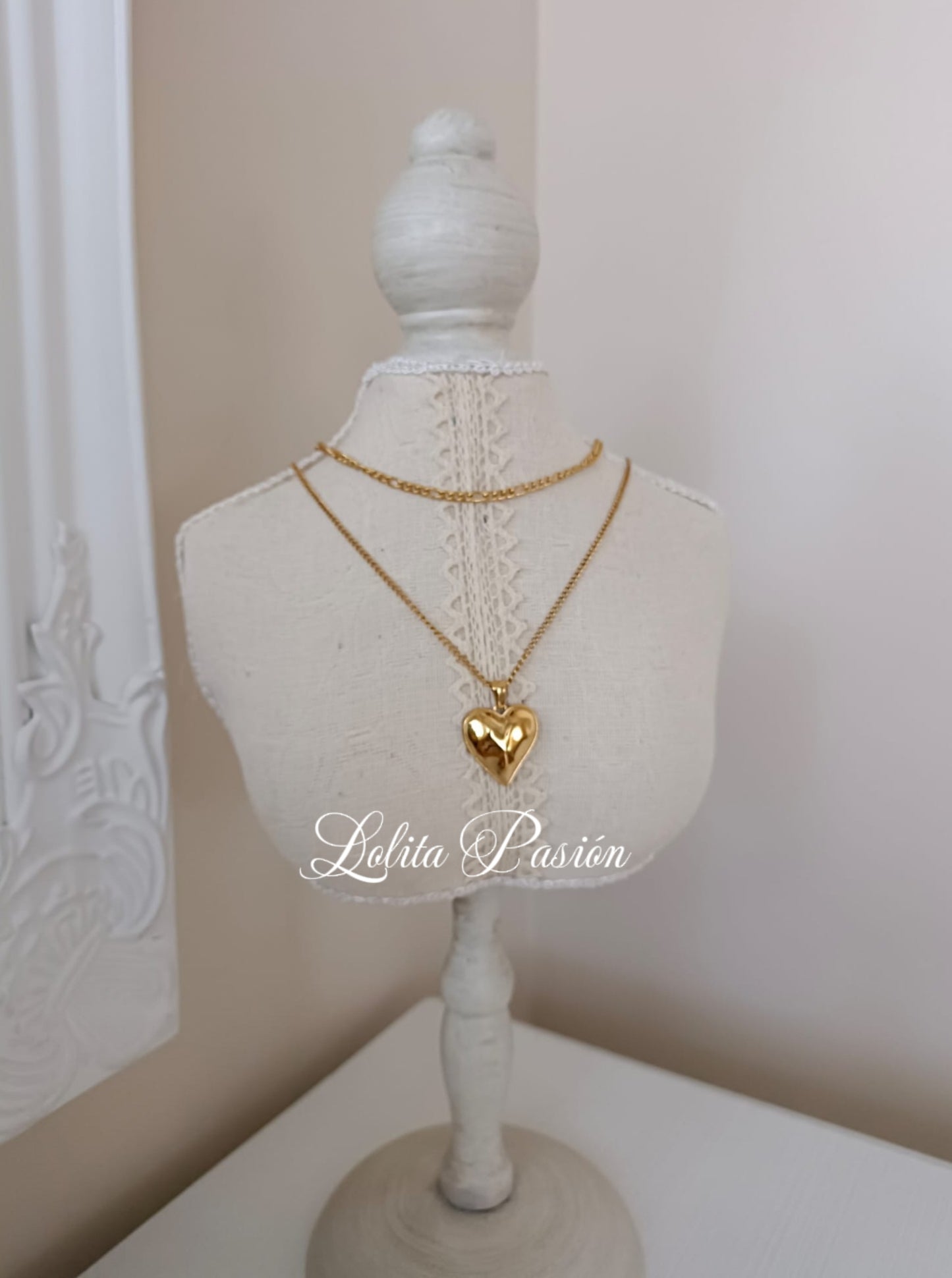 collar corazón dorado